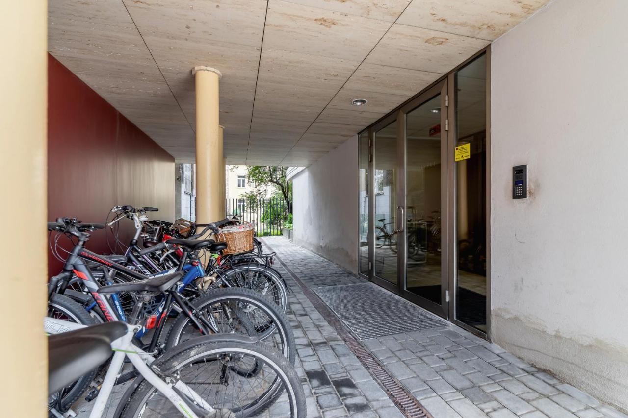 Apartment Lobzowska Cracow By Noclegi Renters Краків Екстер'єр фото
